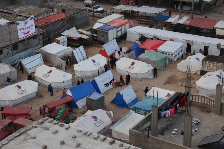 Exodus from Rafah as Israel ramps up strikes on south Gaza