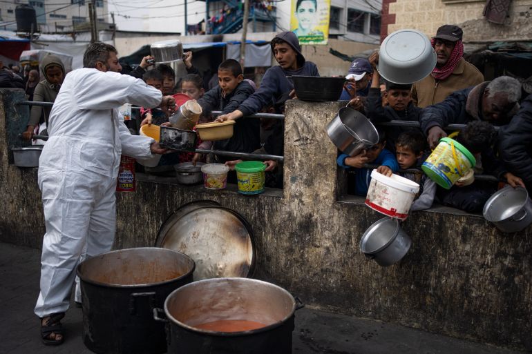 UN agency warns of ‘looming famine’ in Gaza amid Israel war