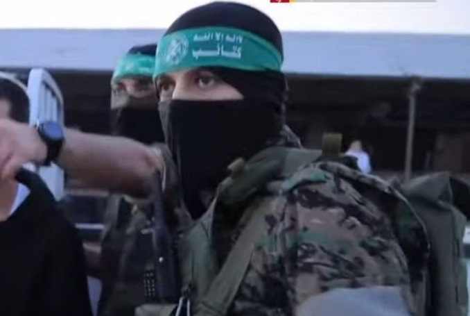 Hamas: We Received Israeli Response to Prisoner Exchange Proposal